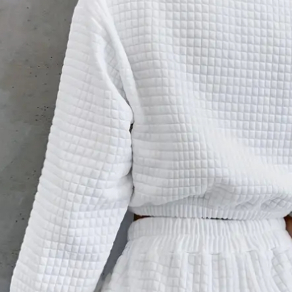 Nwot crop sweatshirt - Picture 4 of 4